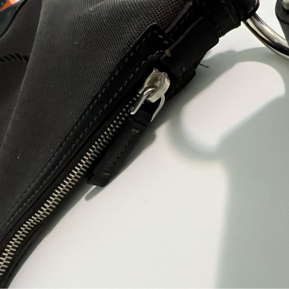 Excellent Condition Vintage Prada Shoulder Bag - Picture 4 of 11